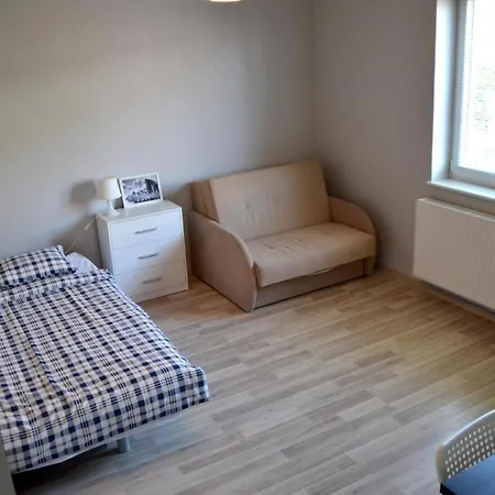 Na Rogu - Goscinne Privat bolig